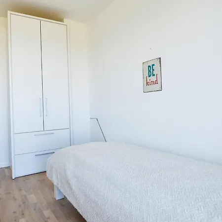 Hafenhaus Strandgut 43 * أوبلينتيز